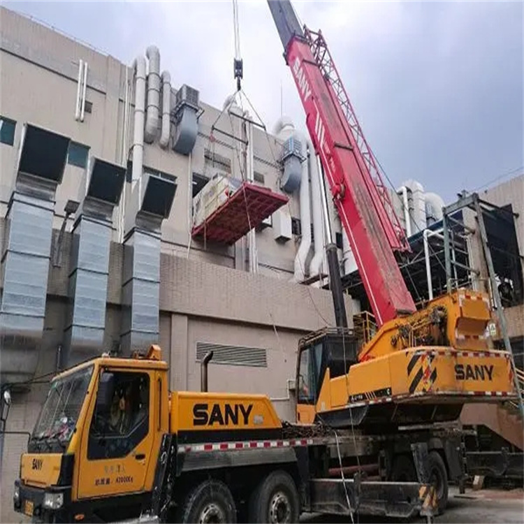 三才镇一百吨吊车吊臂多长